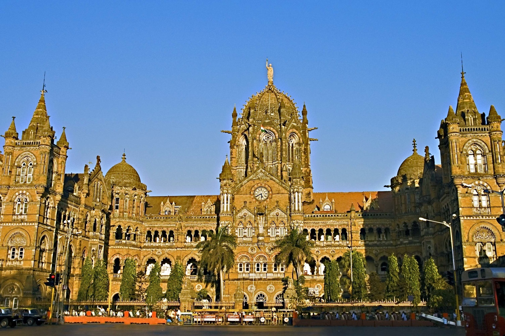 CST Station